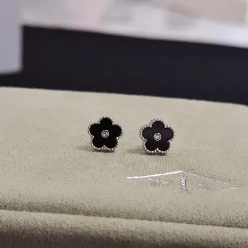 Van Cleef & Arpels Earrings For Women #1413959