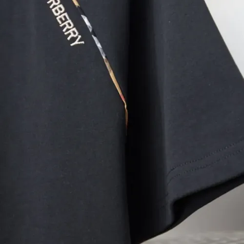 Replica Burberry T-Shirts Short Sleeved For Unisex #1414021 $39.00 USD for Wholesale