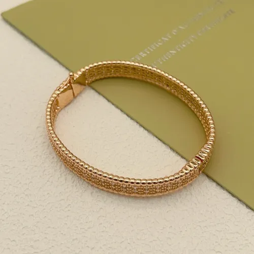 Replica Van Cleef & Arpels Bracelets #1414294 $32.00 USD for Wholesale
