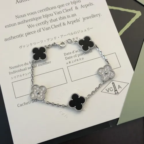 Van Cleef & Arpels Bracelets For Women #1414615