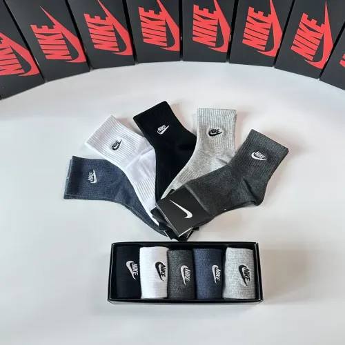 Replica Nike Socks #1414820 $29.00 USD for Wholesale