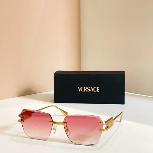 Versace AAA Quality Sunglasses #1415091