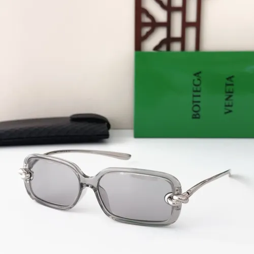Bottega Veneta AAA Quality Sunglasses #1416227