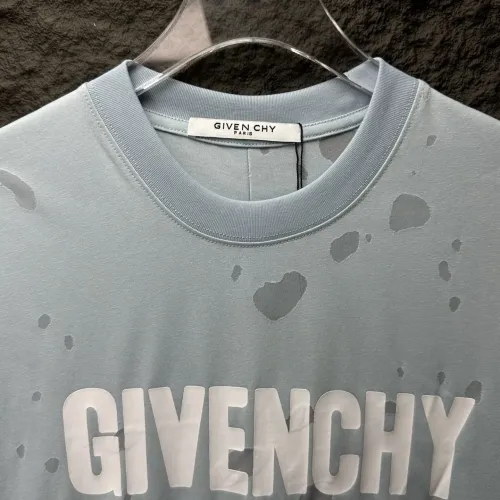 Replica Givenchy T-Shirts Short Sleeved For Unisex #1416492 $40.00 USD for Wholesale
