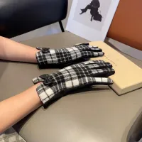 $38.00 USD Burberry Gloves #1407559