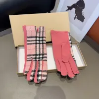$38.00 USD Burberry Gloves #1407564