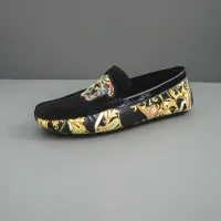 $72.00 USD Versace Leather Shoes For Men #1408366