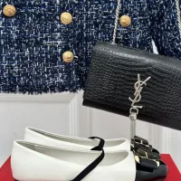 $102.00 USD Salvatore Ferragamo Flat Shoes For Women #1408909