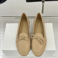$108.00 USD Celine Flat Shoes For Women #1409405
