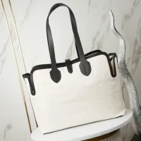 $96.00 USD Burberry AAA Quality Shoulder Bags For Women #1410842