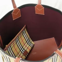 $108.00 USD Burberry AAA Quality Shoulder Bags For Women #1410853