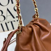 $112.00 USD LOEWE AAA Quality Messenger Bags For Women #1411151