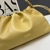 $112.00 USD LOEWE AAA Quality Messenger Bags For Women #1411154