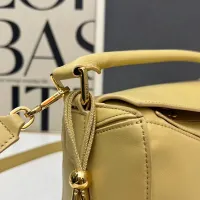 $128.00 USD LOEWE AAA Quality Messenger Bags For Women #1411156