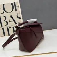 $105.00 USD LOEWE AAA Quality Messenger Bags For Women #1411164