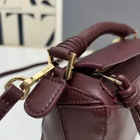 $98.00 USD LOEWE AAA Quality Messenger Bags For Women #1411167