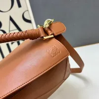 $105.00 USD LOEWE AAA Quality Messenger Bags For Women #1411184