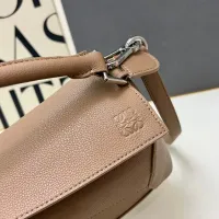 $105.00 USD LOEWE AAA Quality Messenger Bags For Women #1411206