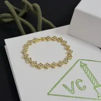 $52.00 USD Van Cleef & Arpels Bracelets For Women #1413301