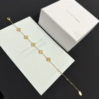 $48.00 USD Van Cleef & Arpels Bracelets For Women #1413494