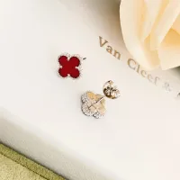 $25.00 USD Van Cleef & Arpels Earrings For Women #1413523