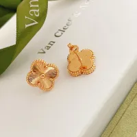 $25.00 USD Van Cleef & Arpels Earrings For Women #1413541