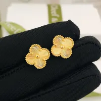 $25.00 USD Van Cleef & Arpels Earrings For Women #1413542
