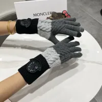 $39.00 USD Moncler Gloves For Women #1414811