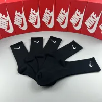 $29.00 USD Nike Socks #1415270