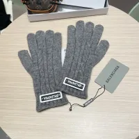 $40.00 USD Balenciaga Gloves For Women #1415584