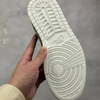 $88.00 USD Air Jordan 1 I For Women #1417233