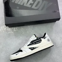 $88.00 USD Air Jordan 1 I For Women #1417235