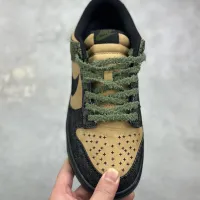$85.00 USD Nike SB Dunk-Low For Men #1417258