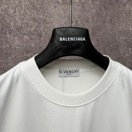 Replica Givenchy T-Shirts Short Sleeved For Unisex #1418777 $48.00 USD for Wholesale