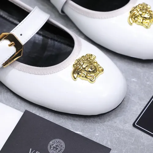 Replica Versace Flat Shoes For Women #1422329 $118.00 USD for Wholesale
