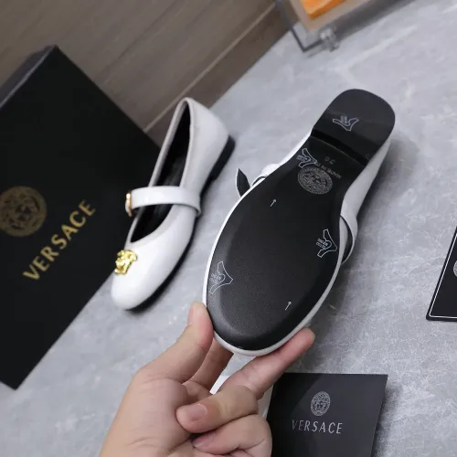 Replica Versace Flat Shoes For Women #1422329 $118.00 USD for Wholesale