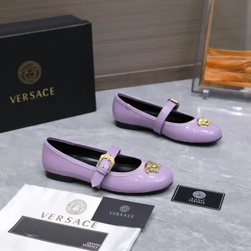 Replica Versace Flat Shoes For Women #1422330 $118.00 USD for Wholesale