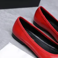 $118.00 USD Versace Flat Shoes For Women #1422328