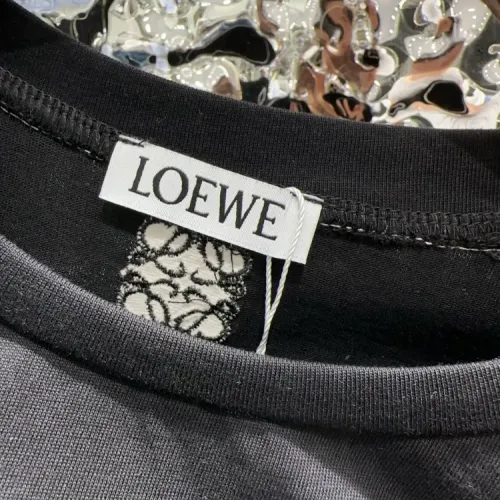 Replica LOEWE T-Shirts Short Sleeved For Women #1422627 $52.00 USD for Wholesale