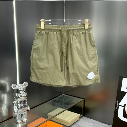 Moncler Pants For Men #1422806