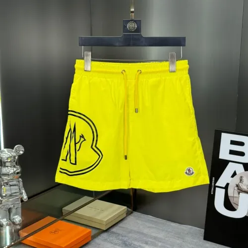 Moncler Pants For Men #1422810