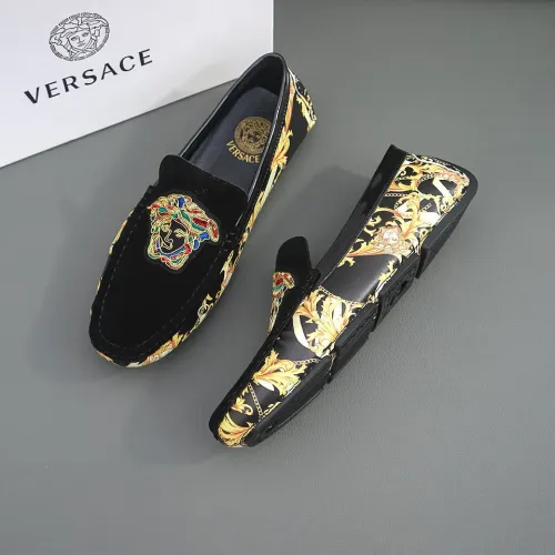 Versace Leather Shoes For Men #1423014