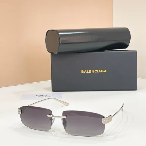 Balenciaga AAA Quality Sunglasses #1423042