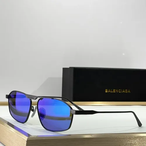 Balenciaga AAA Quality Sunglasses #1423145