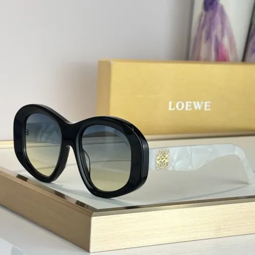 LOEWE AAA Quality Sunglasses #1423228
