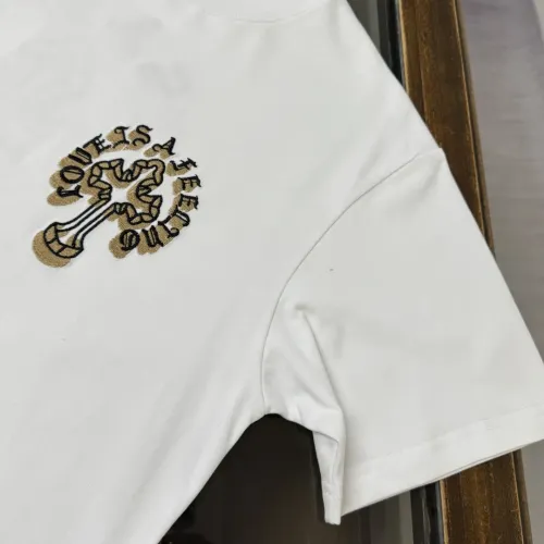 Replica Chrome Hearts T-Shirts Short Sleeved For Unisex #1423442 $32.00 USD for Wholesale