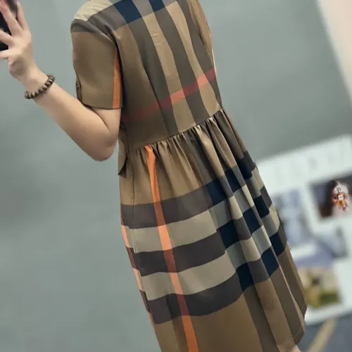 Replica Burberry Dresses Short Sleeved For Women #1423757 $76.00 USD for Wholesale