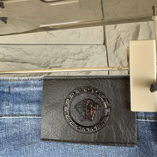 Replica Versace Jeans For Men #1424016 $45.00 USD for Wholesale