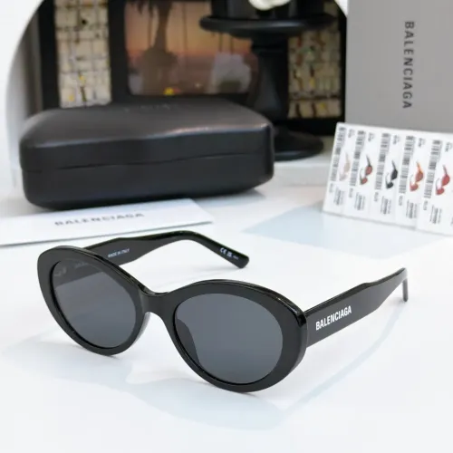 Balenciaga AAA Quality Sunglasses #1424372