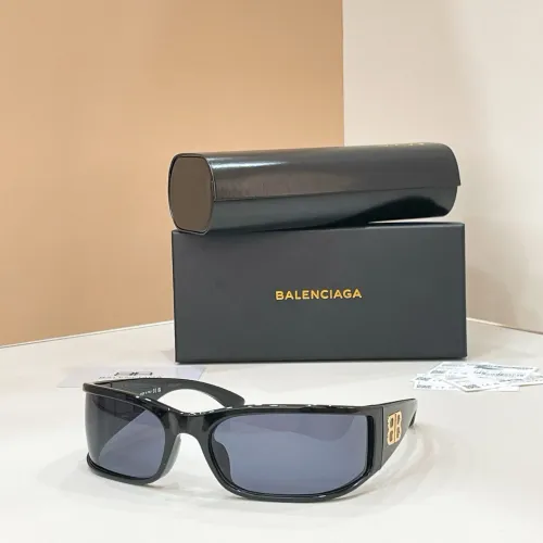 Balenciaga AAA Quality Sunglasses #1424383